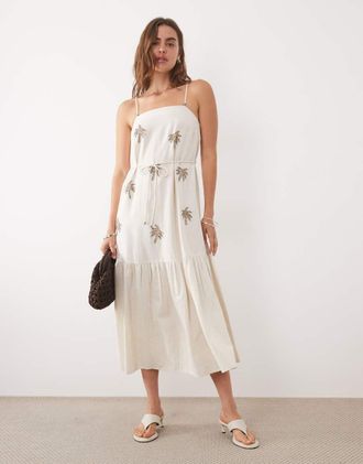New Look Vestito midi color panna con palme ricamate e cintura-Bianco