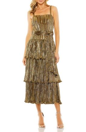 Mac Duggal Square Neck Metallic Pliss&eacute; Dress with Buckle Detail in Antique Gold at Nordstrom, Size 4