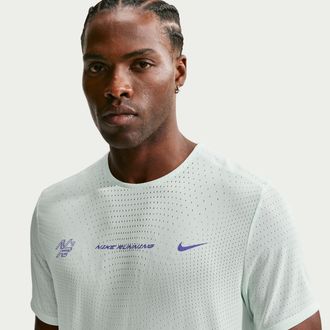 Nike Mens AeroSwift Dri-FIT ADV Short-Sleeve Running Top in Green | IH5045-394