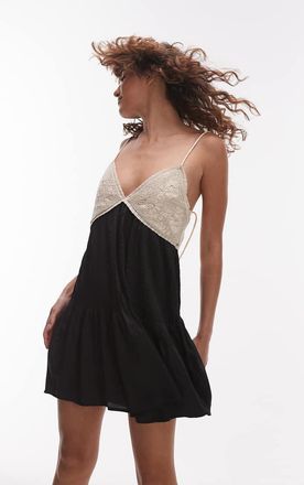 Topshop Vestito corto nero con busto alluncinetto e pinces in vita