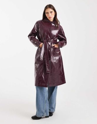 Miss Selfridge Trench in pelle sintetica effetto vinile color prugna-Verde