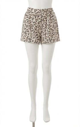 Z Supply Luxe Leopard Short In Champagne