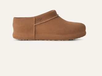 UGG Womens Enwrap Clog In Chestnut