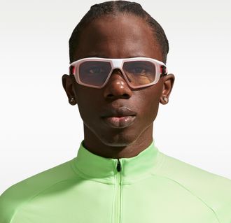 Nike Mens Show X3 Flyfree Field Tint in White | IM9736X-100