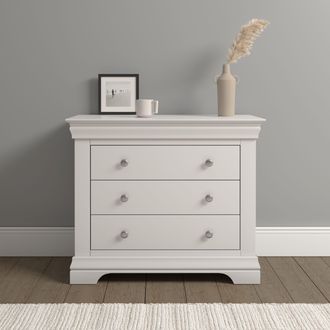 Seconique Bordeaux 3 Drawer Chest (Fully Assembled) in Ivory
