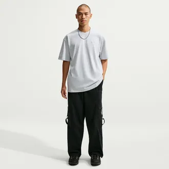 Nike Mens Nike Sportswear Club Woven Cargo Pants in Black | IV7346-010