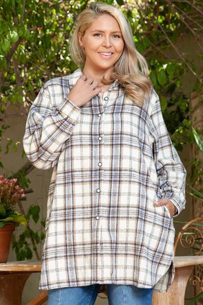 Azura Exchange Womens Oversized Plaid Fleece Shirt - Ivory - Size X-Large