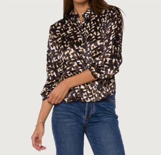 Velvet Heart Holden Long Sleeve Front Button Blouse In Black Abstract Geo