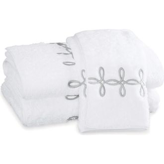 Matouk Gordian Knot Egyptian Cotton Bath Towel in Silver at Nordstrom, Size Guest Towel