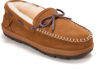 Dearfoams Fireside by Dearfoams Mens Forster Genuine Shearling Moccasin