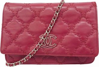 Chanel Red Color Leather Chain/Shoulder Wallet (Pre-Owned)