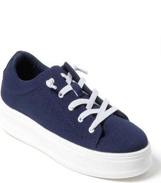 Dearfoams Womens Mabel Woven Slip On Sneaker