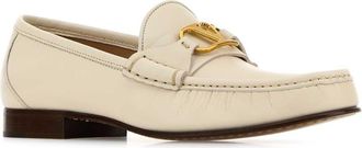 Valentino Garavani Womens Vlogo Loafer Ivory Calf