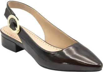 Adrienne Vittadini Papina Leather Pump