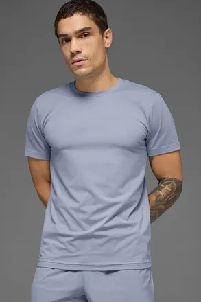 Alo | Conquer Reform Crewneck Short Sleeve Top in Winter Frost Blue, Size: 2XL