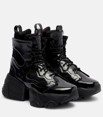 Comme Des Gar&ccedil;ons x Reebok cutout platform ankle boots