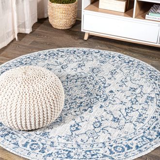 Jonathan Y Designs Rozetta Boho Medallion Textured Weave Indoor/Outdoor Round Area Rug in Gray/navy at Nordstrom, Size 5Ft 0In X 5Ft 0In