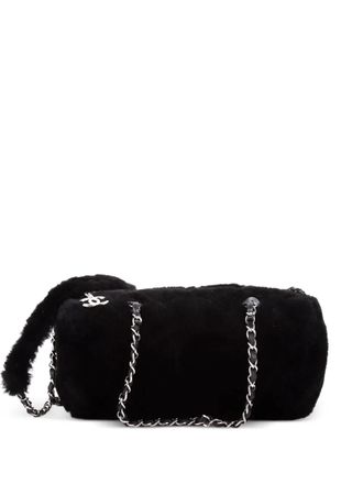 Chanel Barrel Bag Quilted Fur Small shoulder bag - Nero