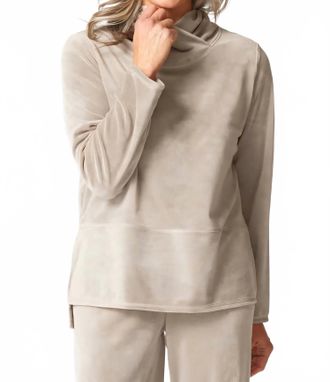 Habitat Cozy Velour Tranquil Top In Latte