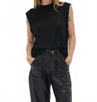 LnA Oren Ribbed Top In Chocolate