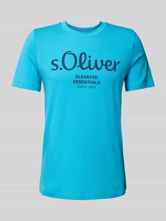 s.Oliver Red Label Regular Fit T-Shirt aus reiner Baumwolle mit gro&szlig;em Label Print in Ocean, Gr&ouml;&szlig;e S