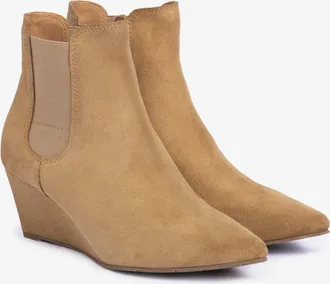 Pedro Garcia Beige suede wedge boot | olie | Fall winter 26 |
