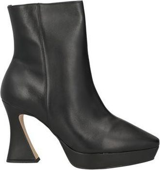 Miss Unique FOOTWEAR - Ankle boots on YOOX.COM