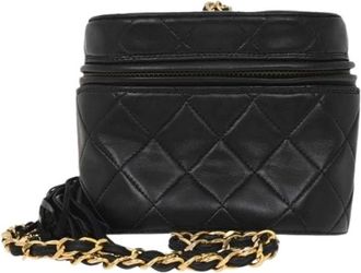 Chanel Pre-owned Cross Body Bags, female, Black, Size: ONE SIZE Pre-owned Vintage box zip tassel bag