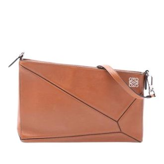 Loewe Pre-owned Cross Body Bags, female, Brown, Size: ONE SIZE Pre-owned Cross Body Bag