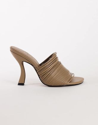 Topshop Wisteria sabot con cinturini e tacco in taupe-Neutro