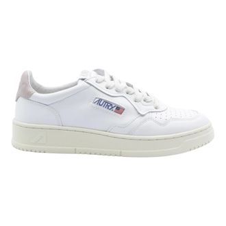 Autry Medalist Low - female - Autry - Sneakers - White - 4 UK - Shoes