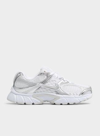 Nike Womens Silver V5 RNR sneakers Women