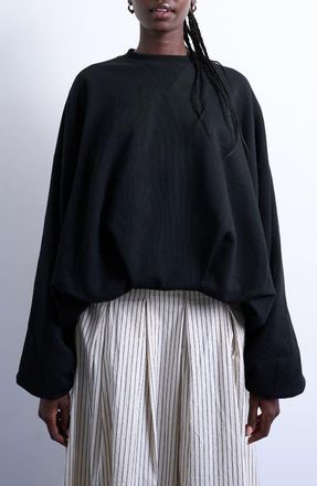 Topshop Balloon Hem Sweatshirt in Black at Nordstrom, Size X-Small