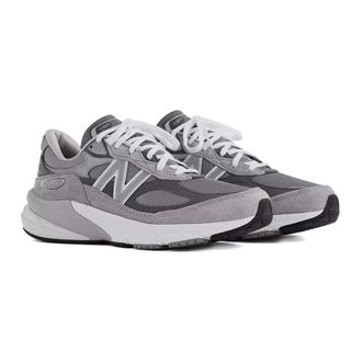 New Balance Sneakers, female, Gray, Size: 7 1/2 US 990 V6 Sneakers