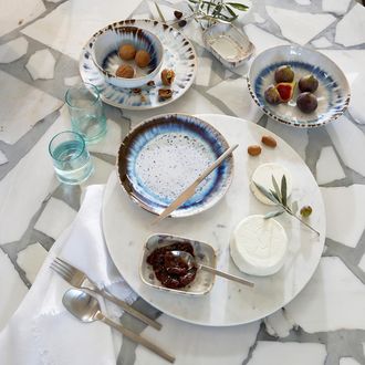 AM.PM Set van 4 platte borden in aardewerk, Amadora