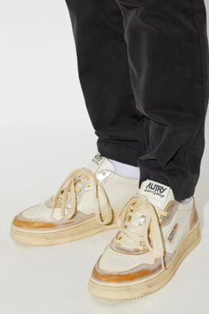 Autry Medalist Sports Shoes, Mens, Cream