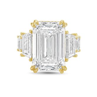 Diana M. Jewels 18kt Yellow gold Lab grown 15ct Emerald Cut Diamond hidden halo fashion ring