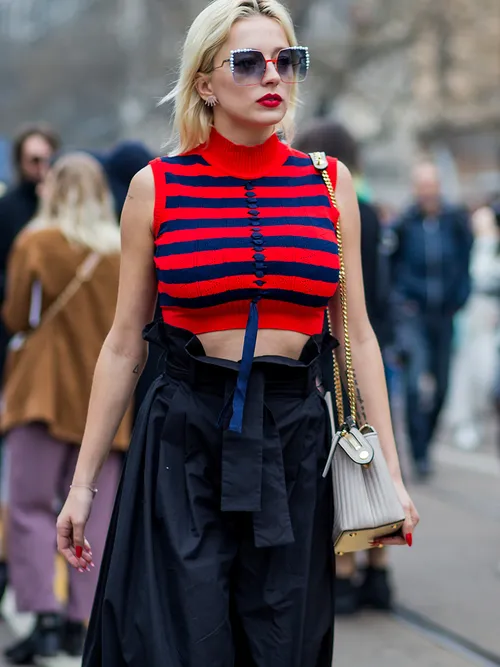 style tips, big boobs, clothes for women with big boobs, fashion hacks