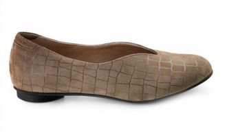 BeautiFeel Womens Jolie Slip On In Ecru Crocco