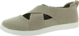 Yellow Box Womens Octavia Slip-On Shoes In Taupe