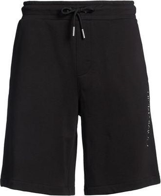 Calvin Klein HOSEN & R&Ouml;CKE - Shorts & Bermudashorts auf YOOX.COM