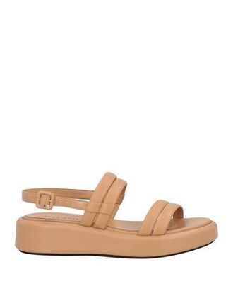 Tr&egrave;s Jolie FOOTWEAR - Sandals on YOOX.COM