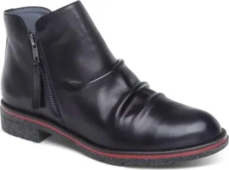 Aetrex Womens Mila Weatherproof Boots In Black