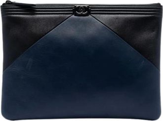 Chanel Pre-owned Clutches, female, Multicolor, Size: ONE SIZE Pre-owned Leather Clutch