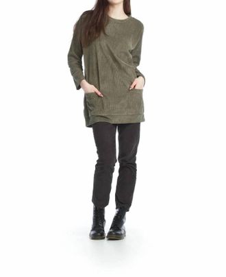 Papillon Textured Tunic With Patch Pockets In Khaki