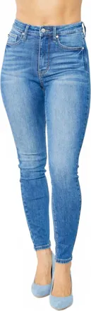 Judy Blue High Waist Tummy Control Classic Skinny Jeans In Medium Wash