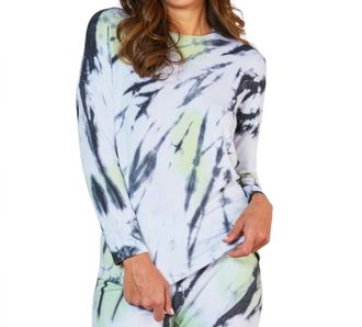 French Kyss Marble Wash Long Sleeve Scoop Neck Tee In Lime