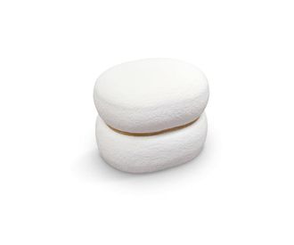 Konte Design Puf ovalado en tejido efecto lana blanco y aro de madera