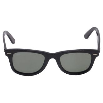 Ray-Ban Wayfarer Square-Framed Sunglasses in Black Acetate