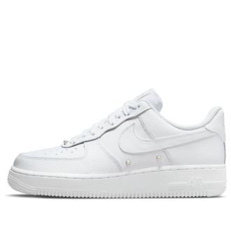 Nike (WMNS) Nike Air Force 1 Low 07 SE Pearl White DQ0231-100